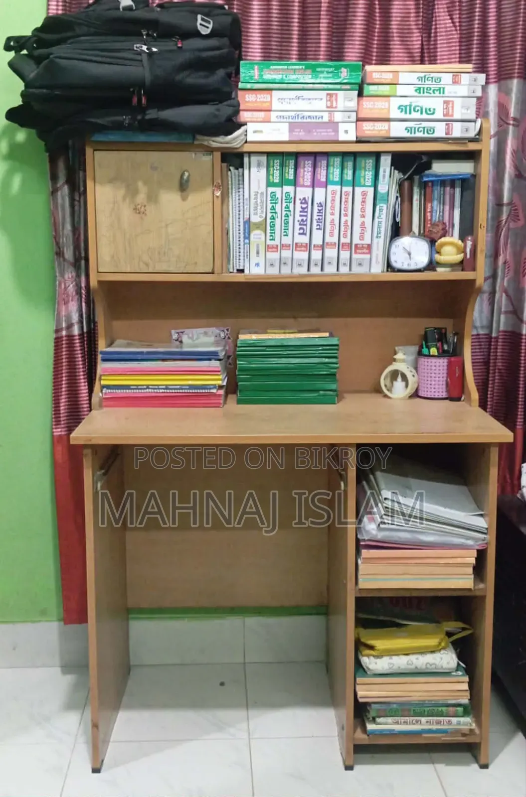 Reading Table