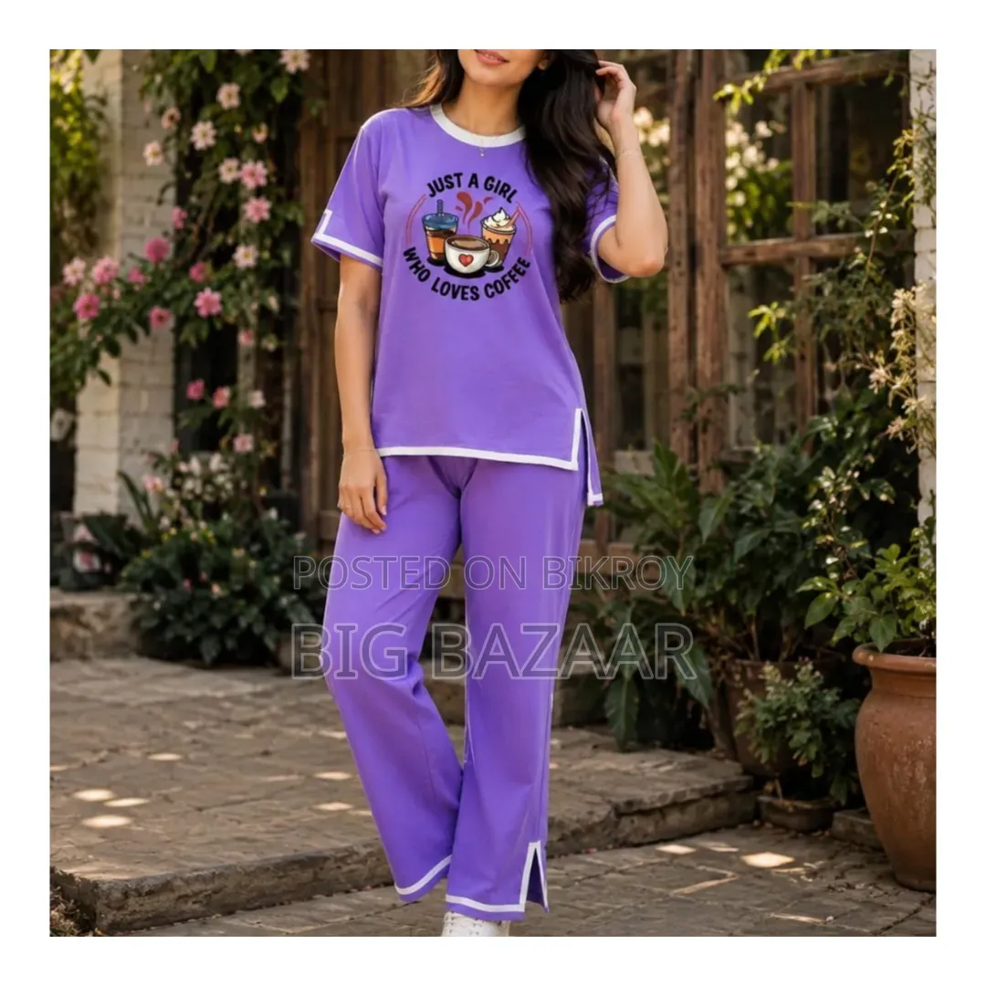 Ladies Half Sleeve T-Shirt Pant Set