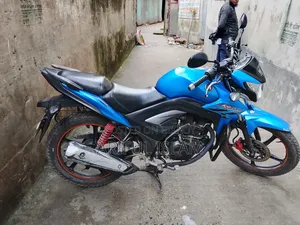 কিওয়ে আরকে ১২৫ ২০১৮