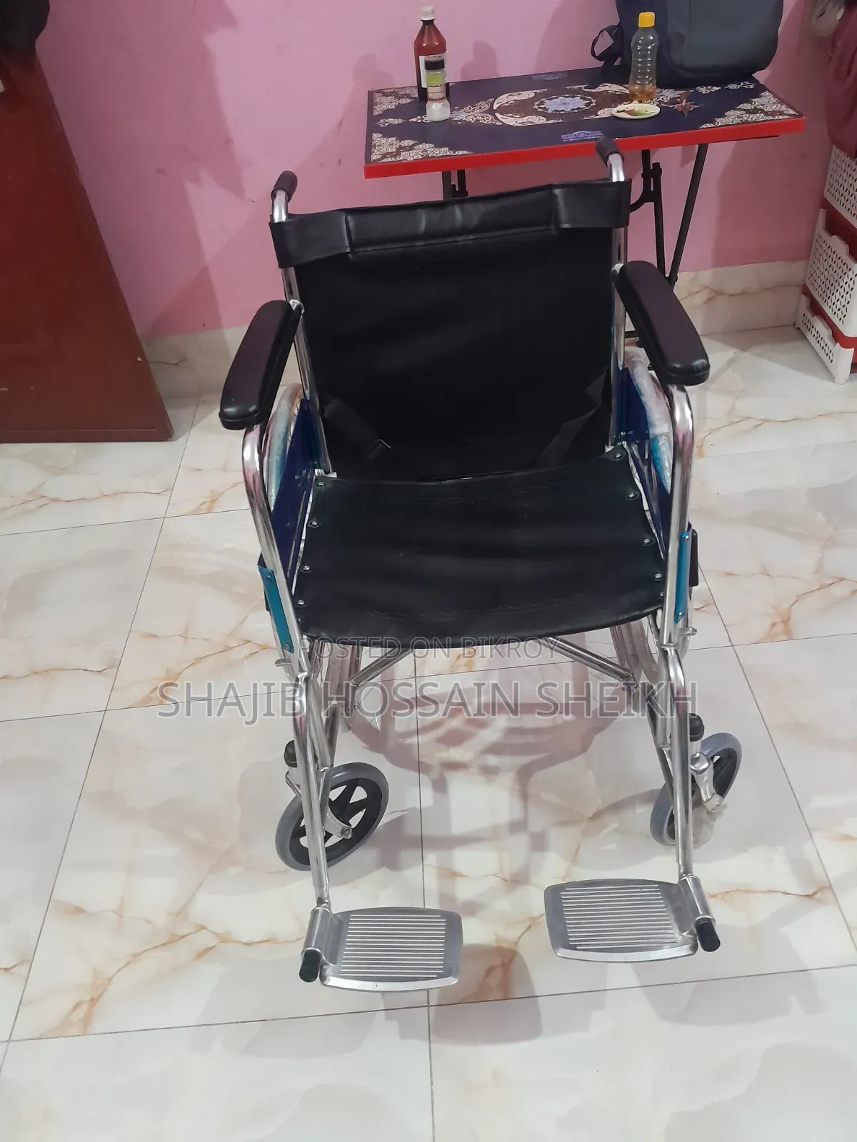 হুইল চেয়ার