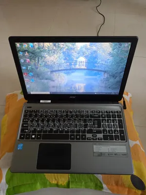 Laptop Acer Aspire E1-472 4GB Intel Core I5 HDD 1T