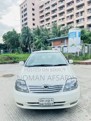 টয়োটা করোল্লা সেডান অটোমেটিক ২০০৪ হোয়াইট