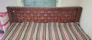কাঠের খাট