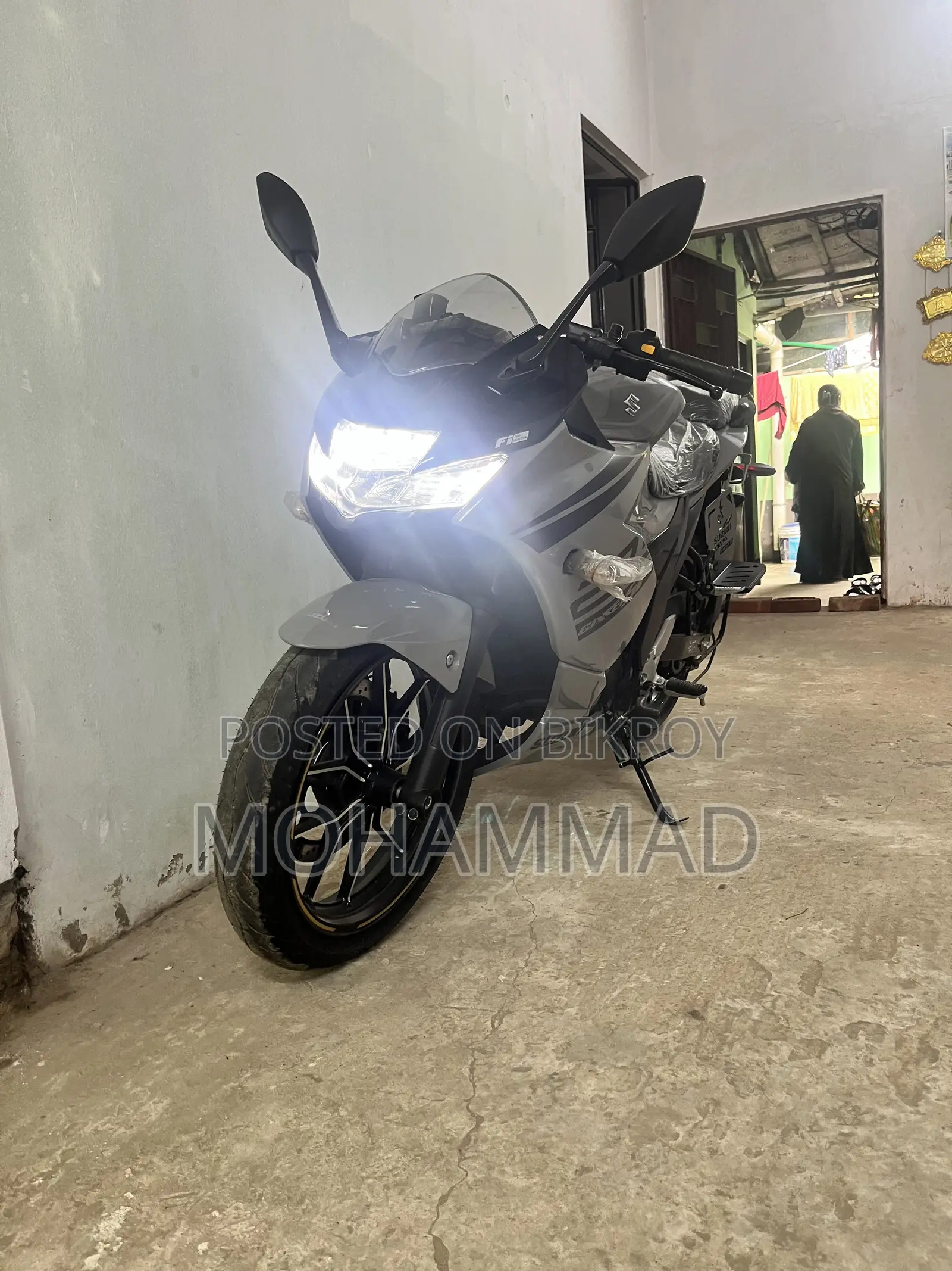 New Suzuki Gixxer SF 250 2026 Gray