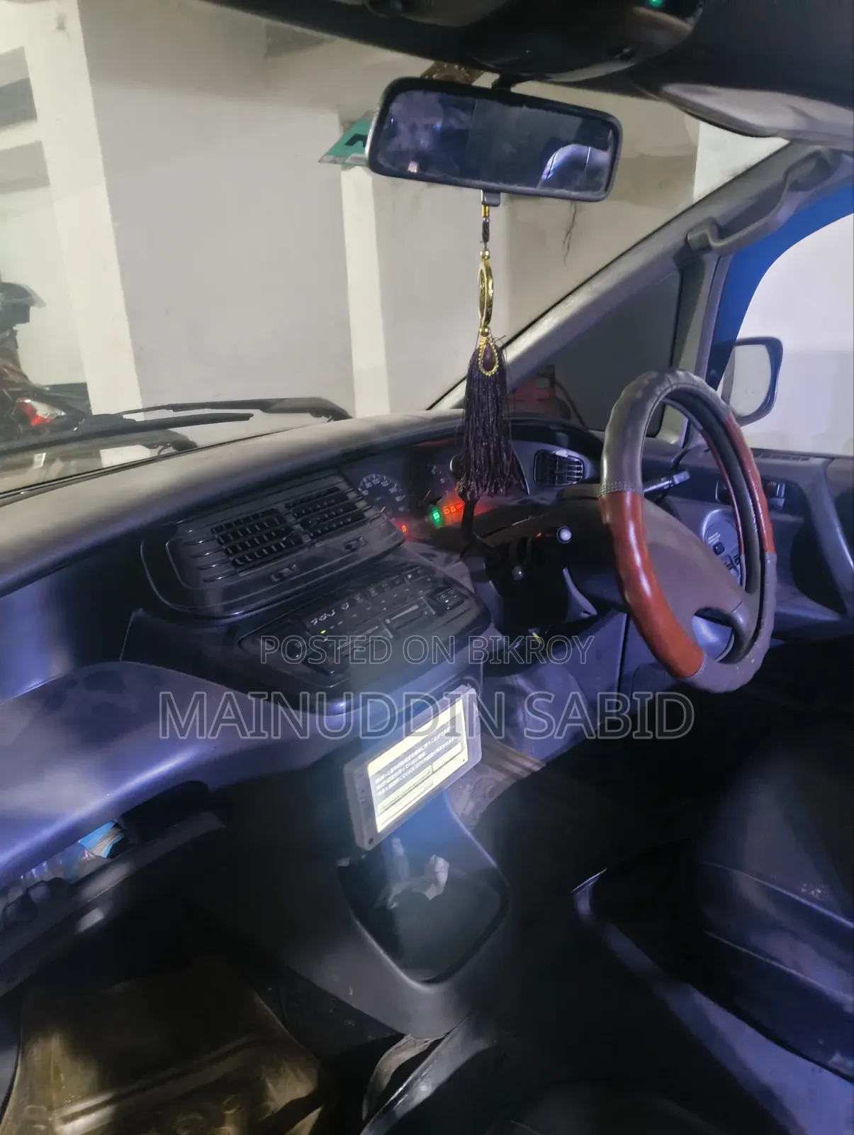 টয়োটা এস্টিমা ১৯৯৬ সিলভার
