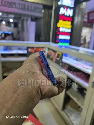 মটোরোলা এজ ৫০ নিও ২৫৬ জিবি ব্লু