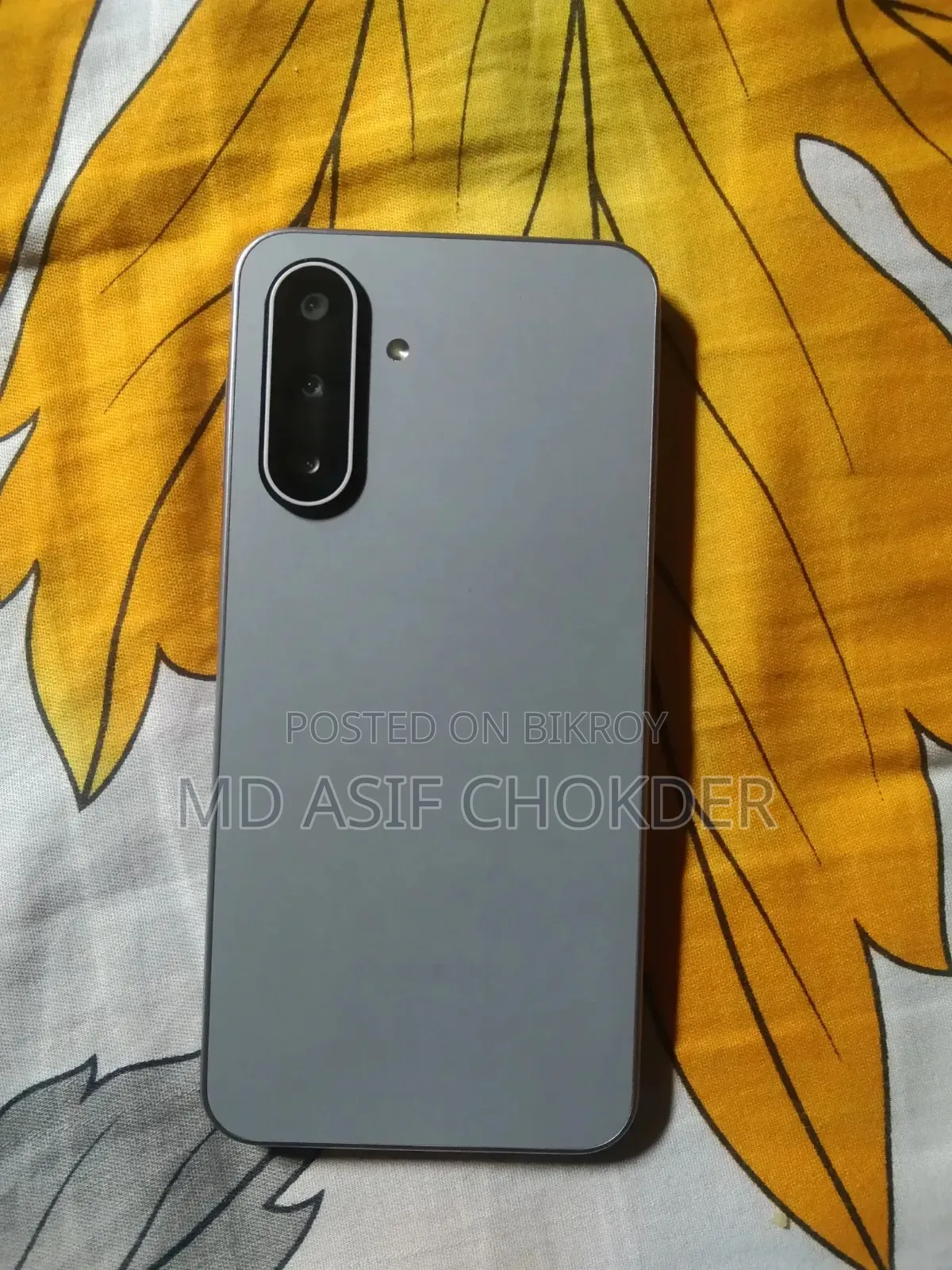 স্যামসাং গ্যালাক্সি এ১৭ ৫জি ১২৮ জিবি রূপালী
