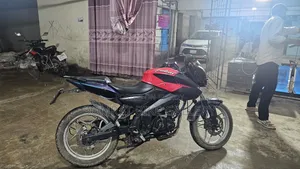Bajaj Pulsar NS 160 2016 Orange