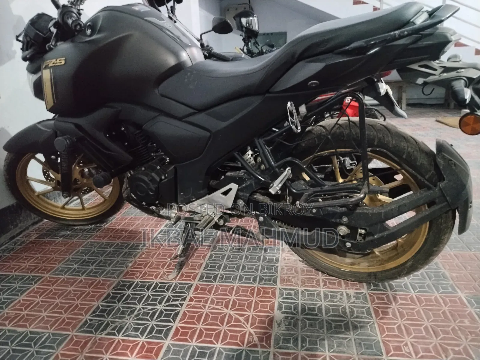 Yamaha FZS V4 2025 Blue