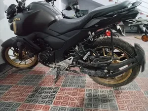 Yamaha FZS V4 2025 Blue