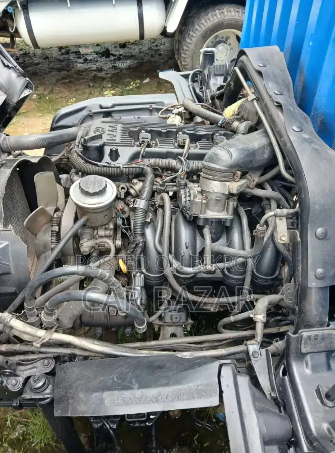 Toyota Dyna Cover Van 2004 Blue