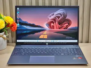 Laptop HP 8gb Amd Ryzen SSD 512gb