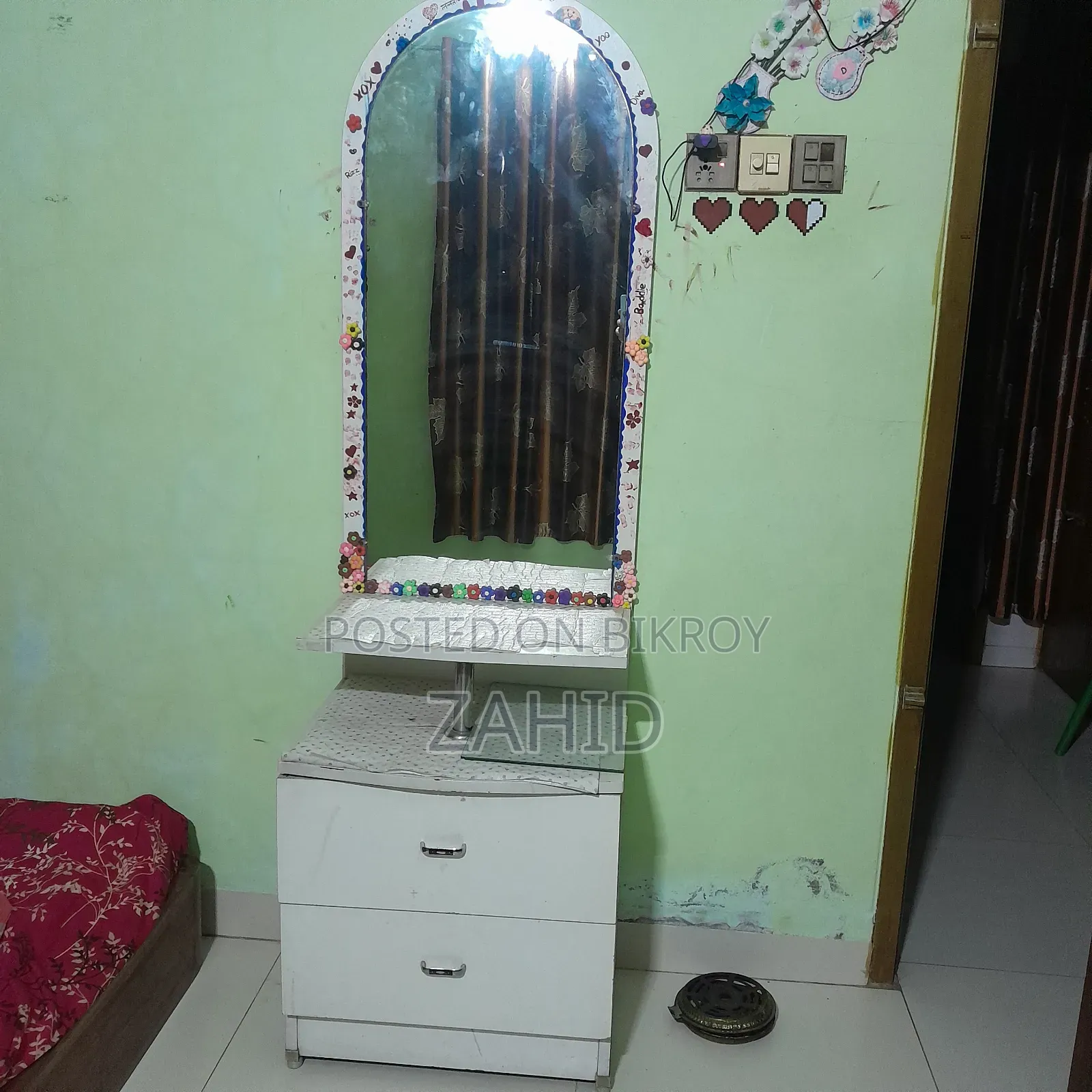 Dressing Table