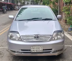 টয়োটা করোলা ২০২১ সিলভার