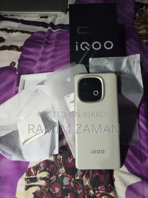 আইকিউও জেড১০ ২৫৬ জিবি গোল্ড