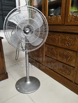 স্ট্যান্ড ফ্যান ভালো কন্ডিশন