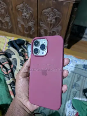 অ্যাপল আইফোন ১৪ প্রো ম্যাক্স ১২৮ জিবি গোল্ড