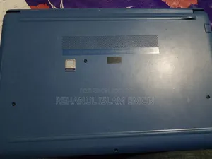 Laptop HP 15-Da3007nia 4GB Intel Core I5 HDD+SSD 1T