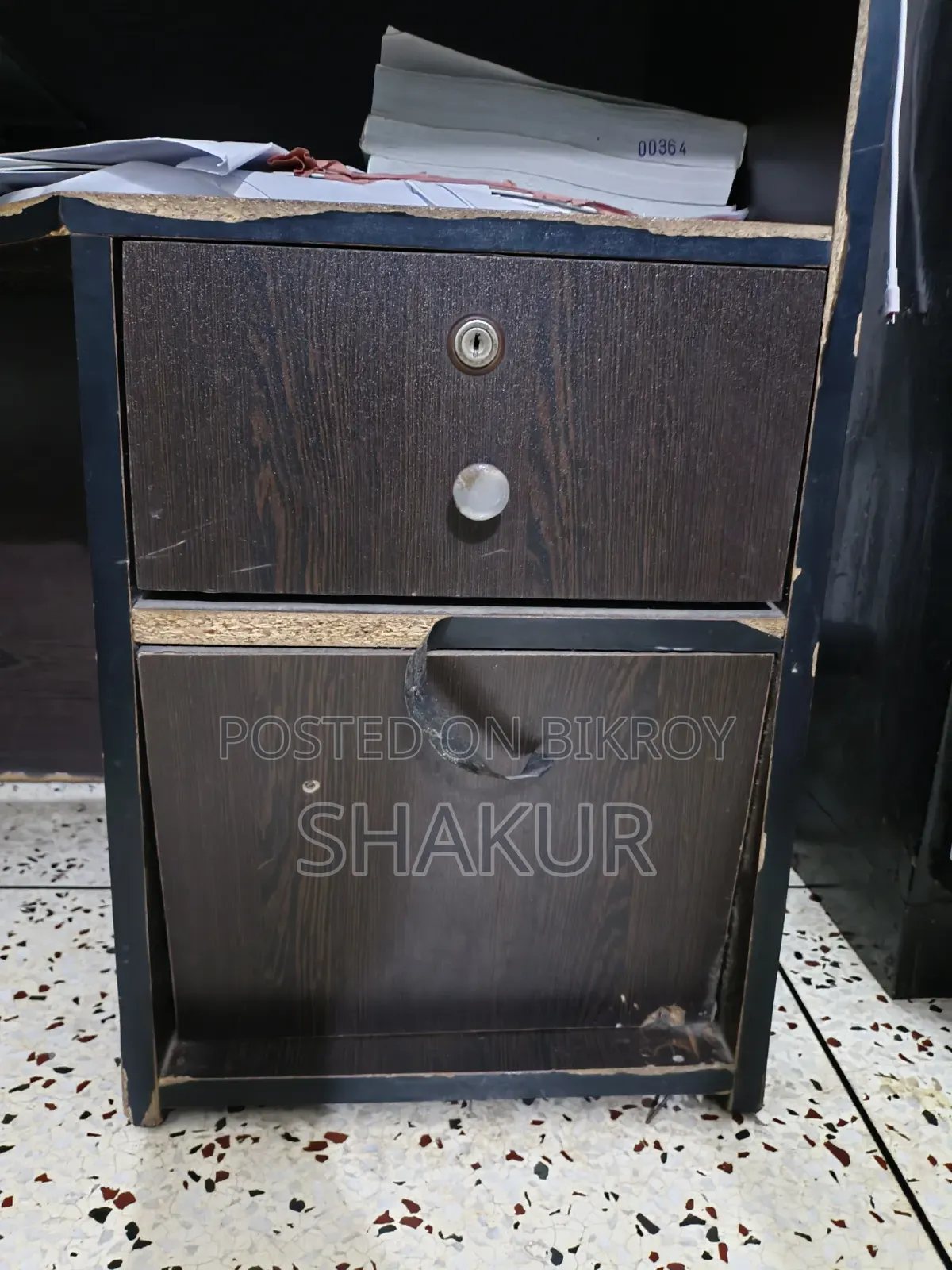 Reading Table