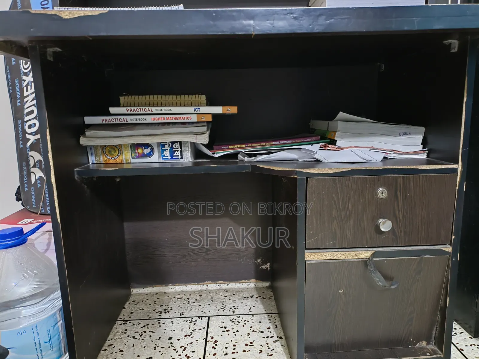 Reading Table