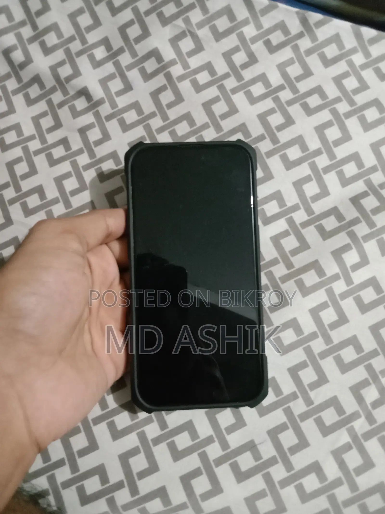 অ্যাপল আইফোন ১৪ প্রো ২৫৬ জিবি গোল্ড