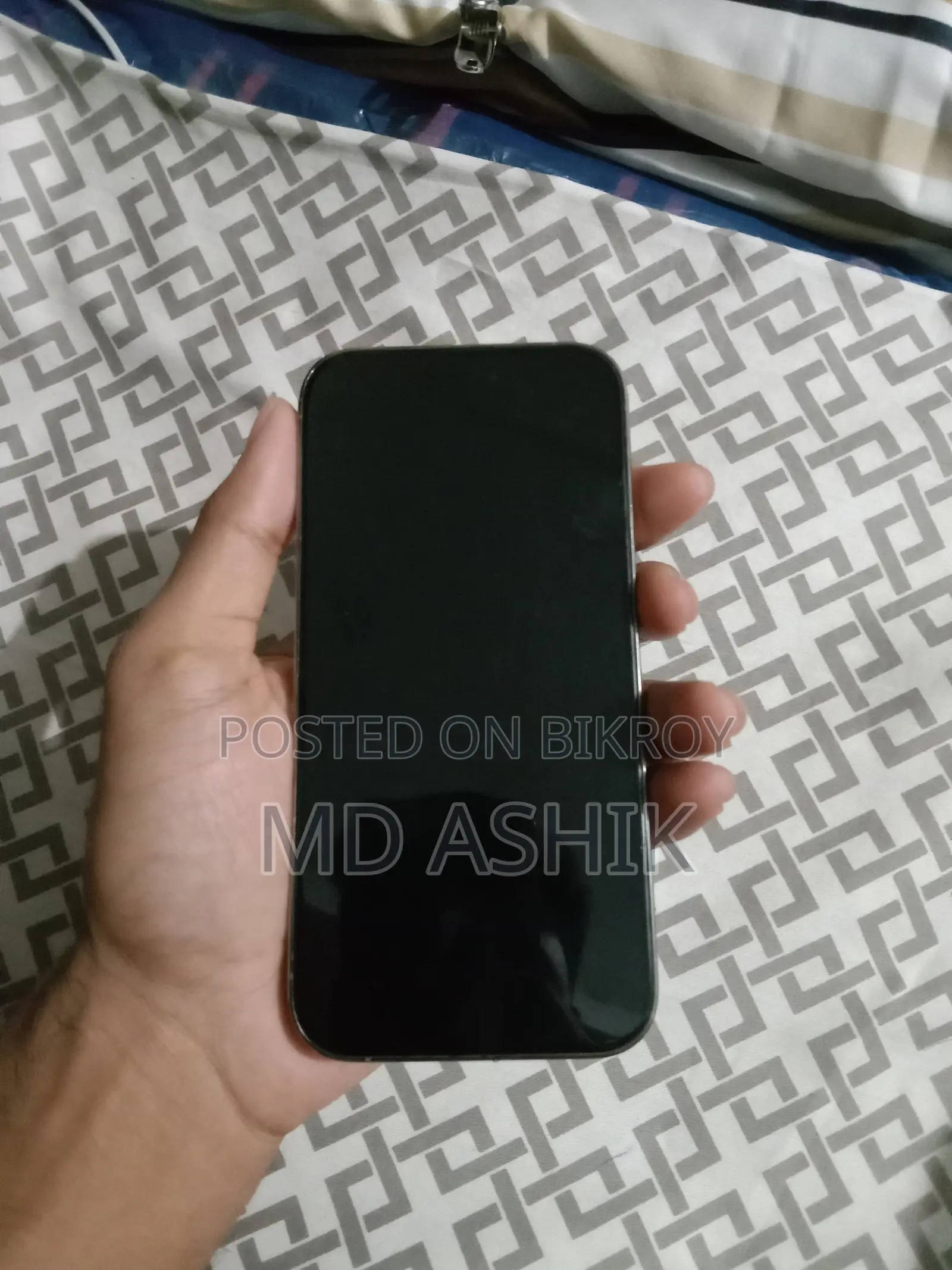 অ্যাপল আইফোন ১৪ প্রো ২৫৬ জিবি গোল্ড