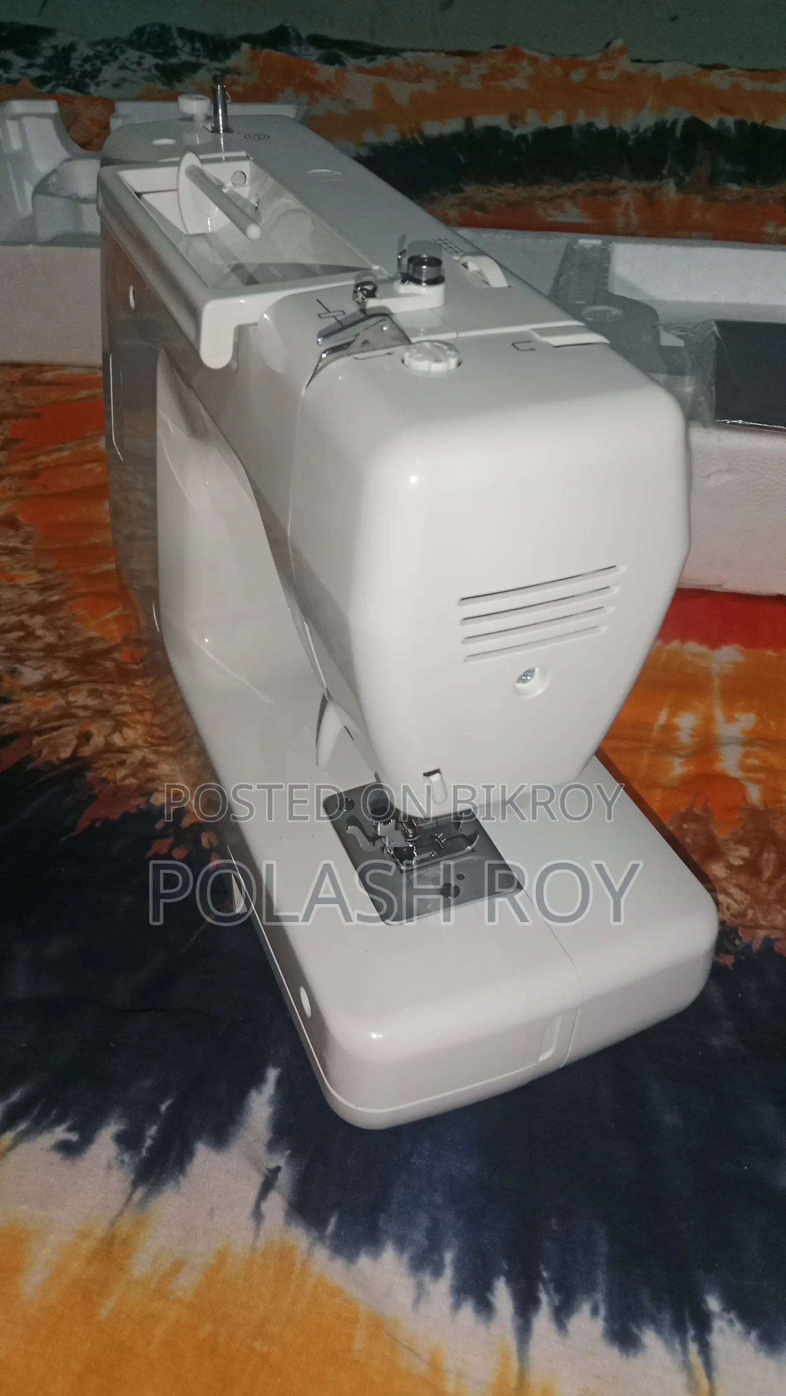 Electronic Sewing Machine