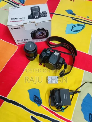 Canon EOS 700d