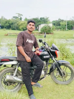 Bajaj v15 2018 Black