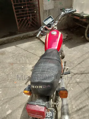 Honda 2000 Red