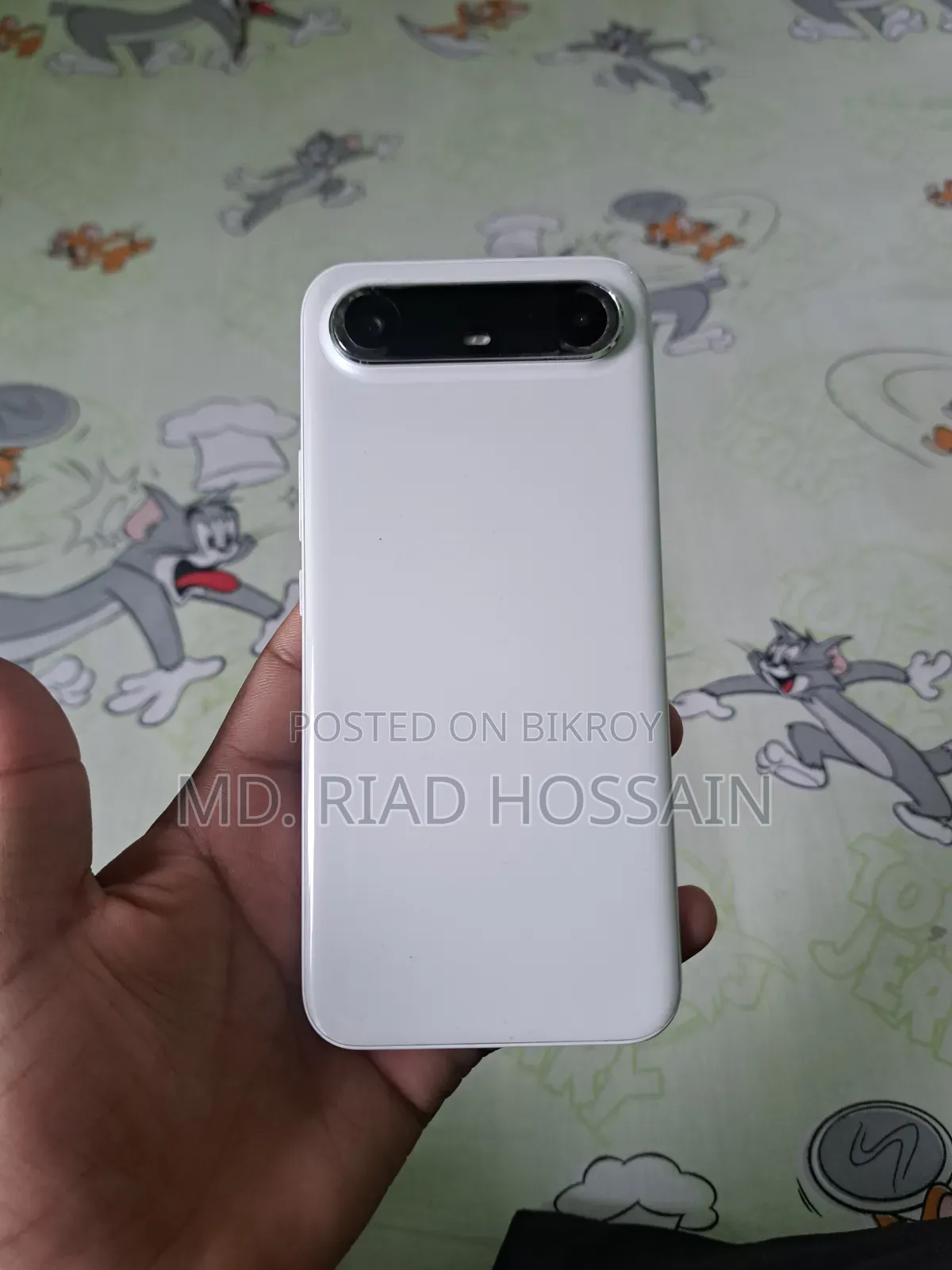 টেকনো পোভা স্লিম ৫জি ২৫৬ জিবি সাদা