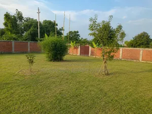 ১০ কাঠা লেক পার্ক ভিউ প্লট, রাজউক পূর্বাচল সেক্টর ২৪
