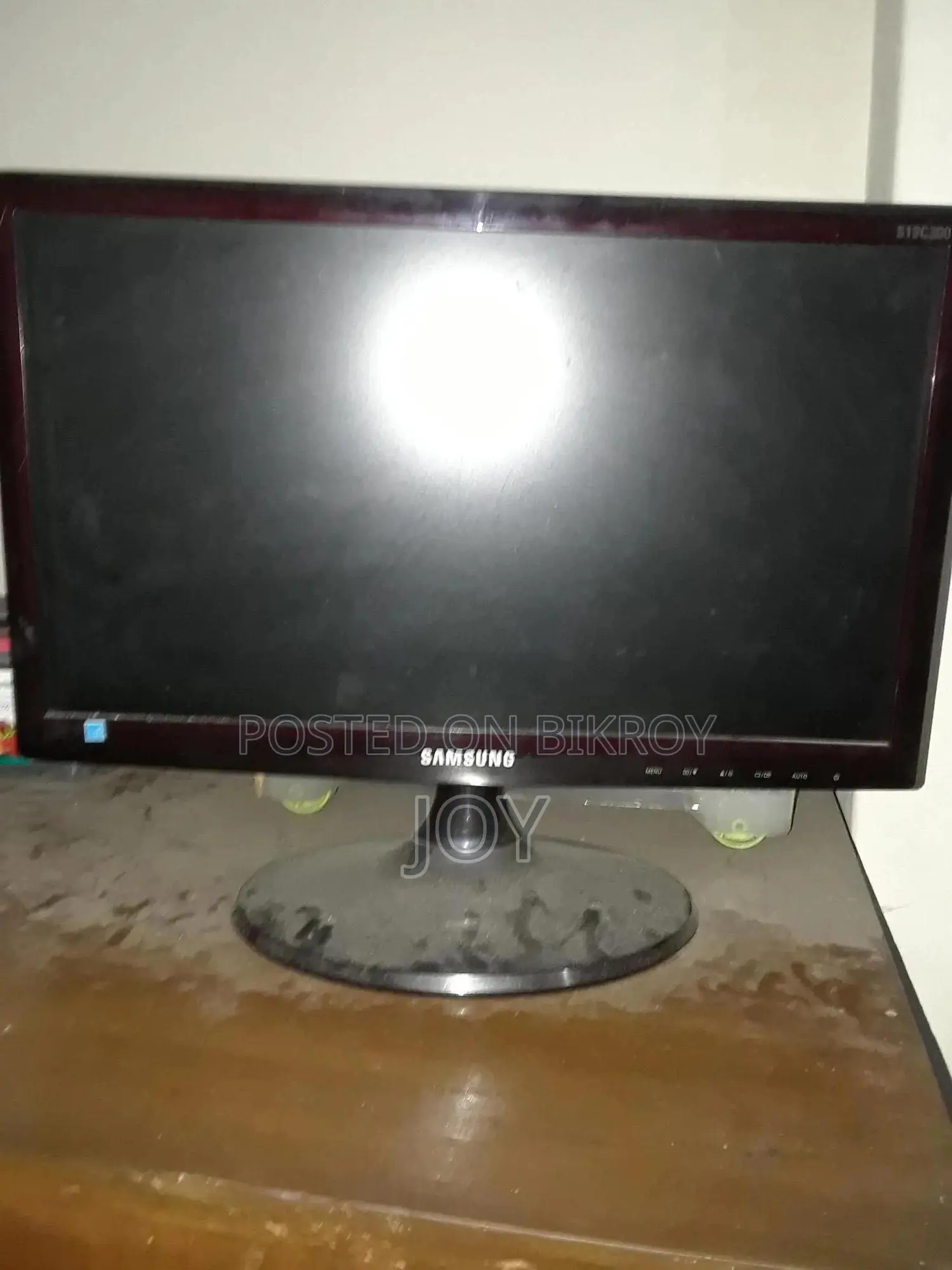 Samsung Monitor