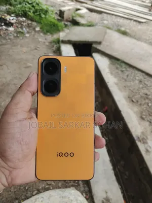 iQOO Neo11 256 GB Orange
