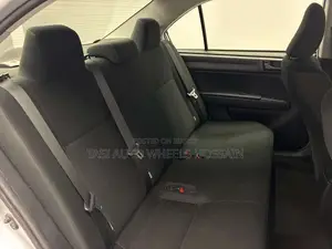 Toyota Axio 2021 Silver