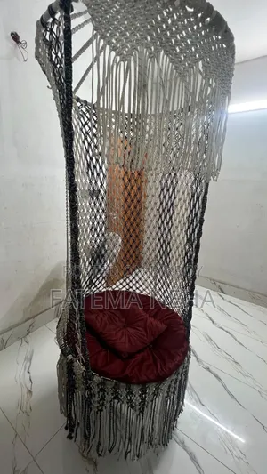 ম্যাক্রামে হ্যাংগিং চেয়ার