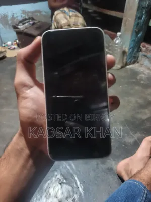 অ্যাপল আইফোন ১৪ ১২৮ জিবি হোয়াইট