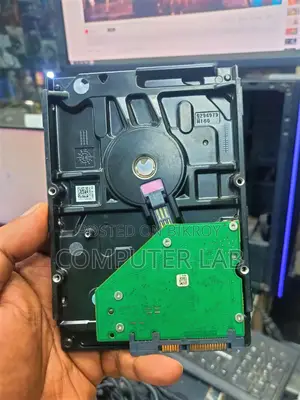 Seagate 1TB Desktop Hard Drive Like New With Warranty