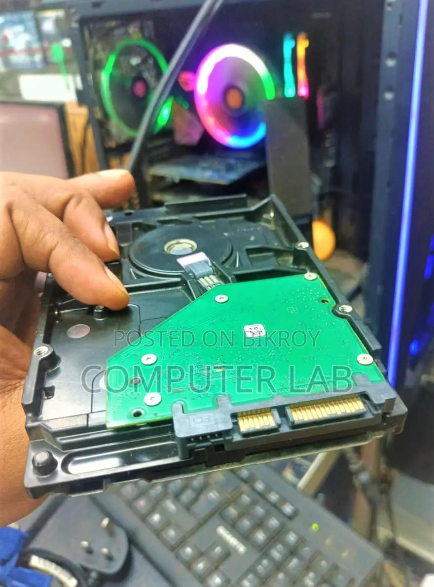 Seagate 1TB Desktop Hard Drive Like New With Warranty