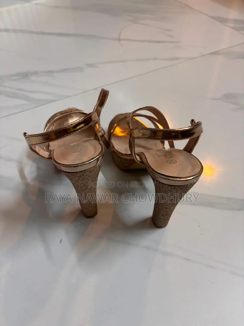 এক্সক্লুসিভ স্পার্কলি হিলস/ ফ্যাশন জুতো