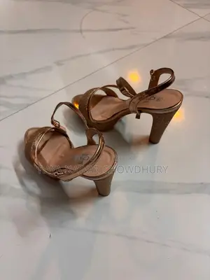 এক্সক্লুসিভ স্পার্কলি হিলস/ ফ্যাশন জুতো