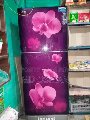 একটি ফ্রিজ বিক্রি হবে