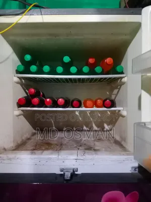 একটি ফ্রিজ বিক্রি হবে