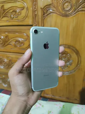 Apple iPhone 7 128 GB White