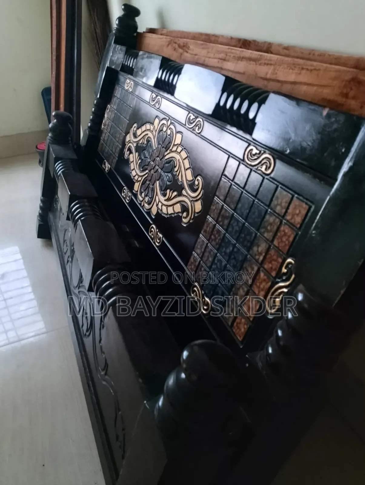 একটি খাট বিক্রি করব