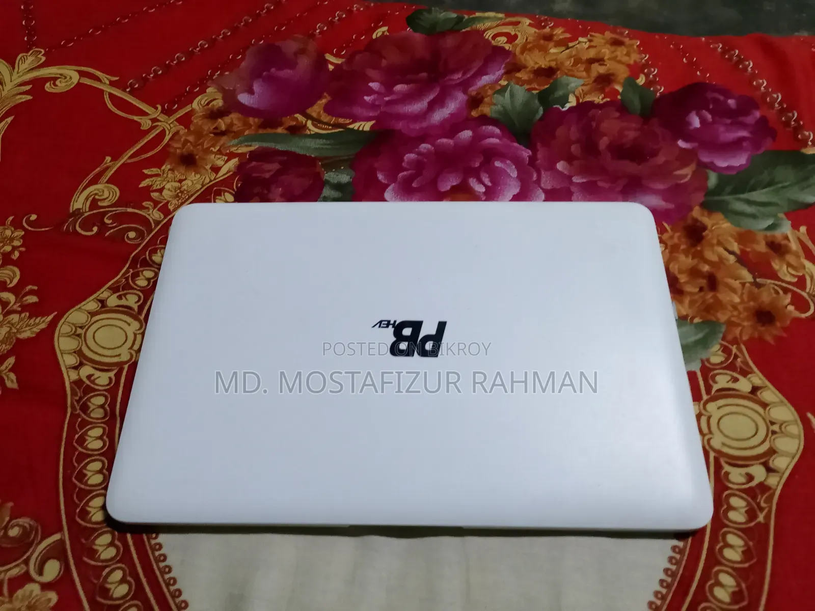 ল্যাপটপ ২ জিবি ইন্টেল অ্যাটম এসএসডি ৩২ জিবি