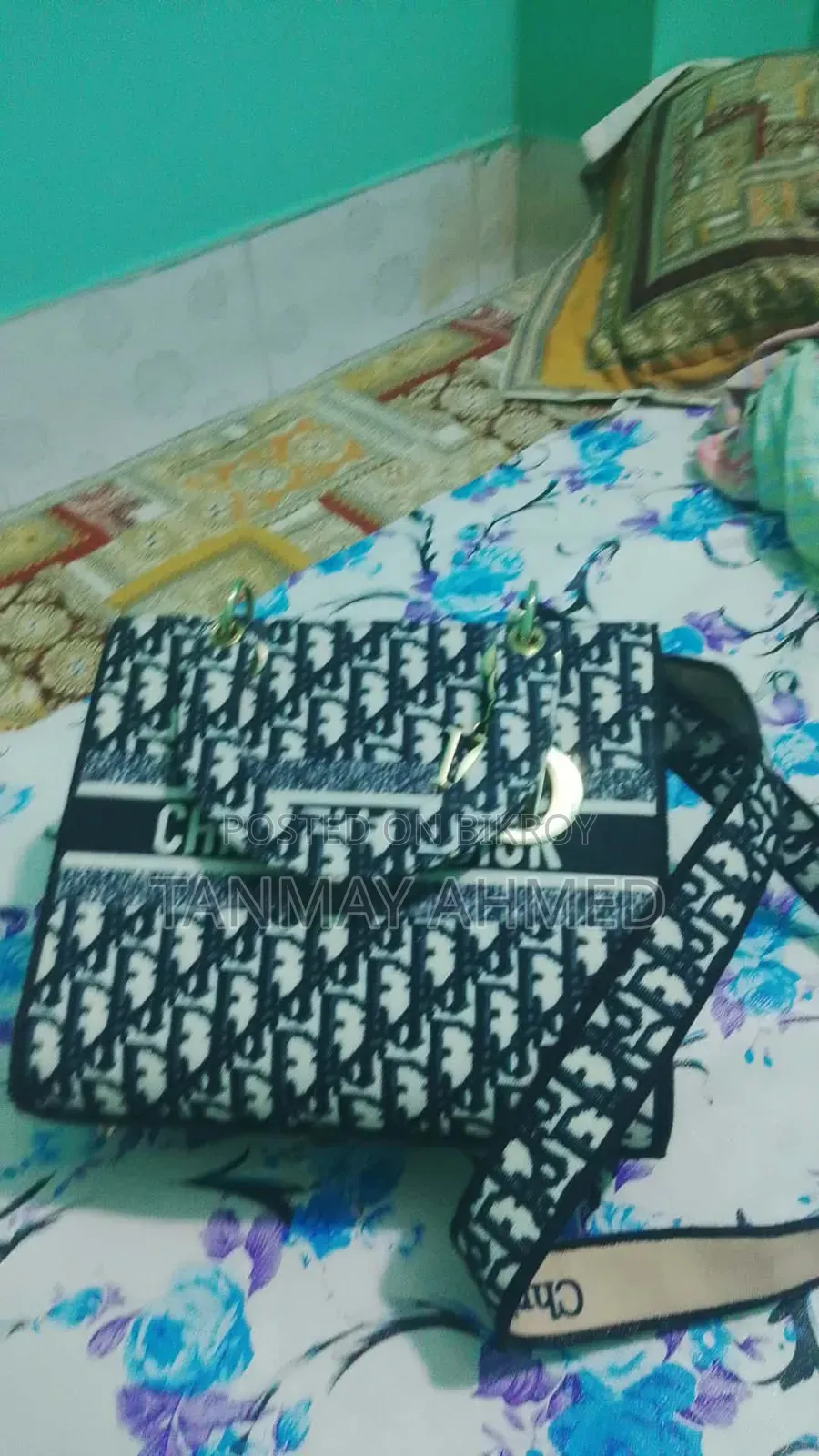 Handbag for Sale