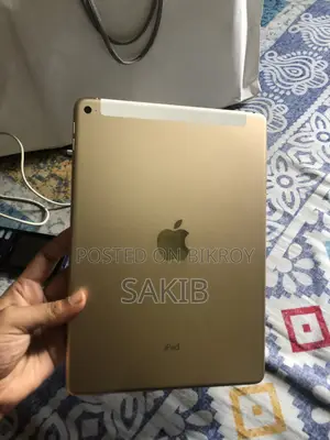 অ্যাপল ৬৪ জিবি গোল্ড