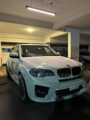 বিএমডাব্লিউ এক্স৫ এক্সড্রাইভ৩৫আই স্পোর্ট অ্যাক্টিভিটি এডব্লিউডি (৩.০এল ৬সিএল ৮এ) ২০১১ হোয়াইট
