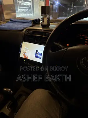 টয়োটা করিনা ১৯৯৬ কালো